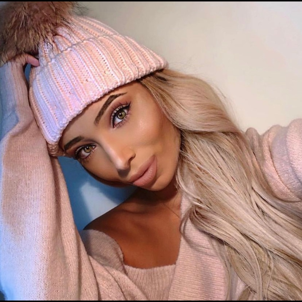 Pom Pom Hat